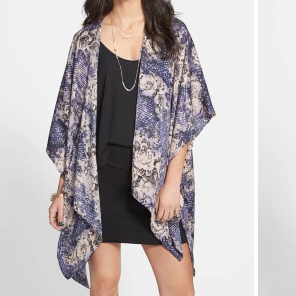 Kirious Woven Kimono Jacket
